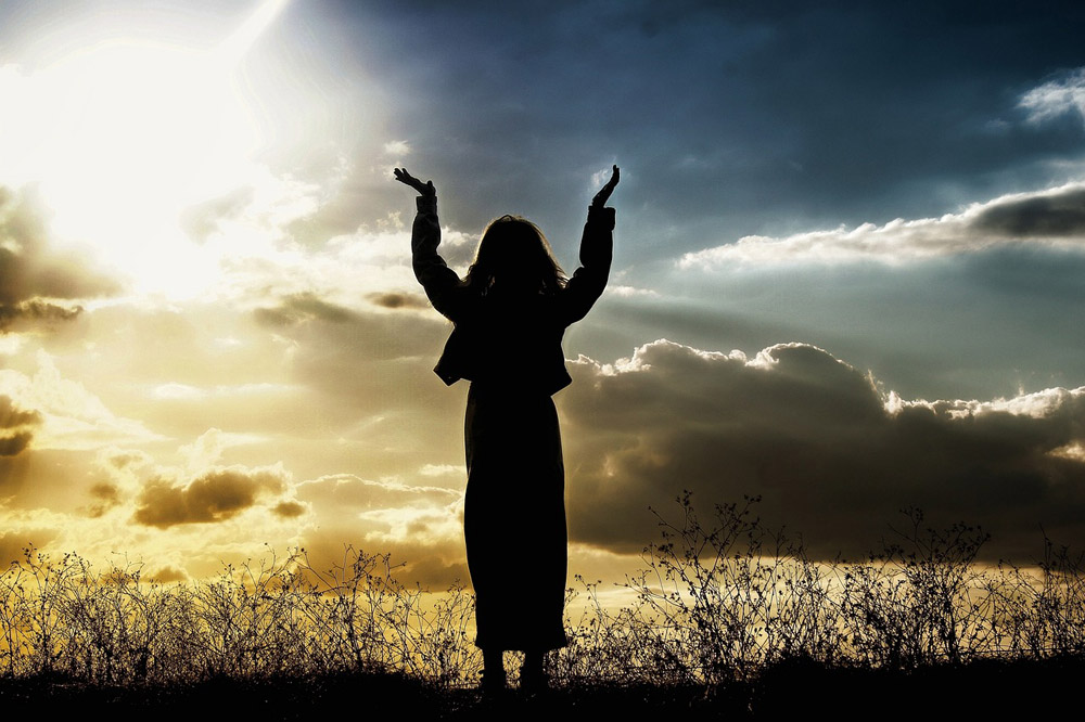 Praising God through the Storm